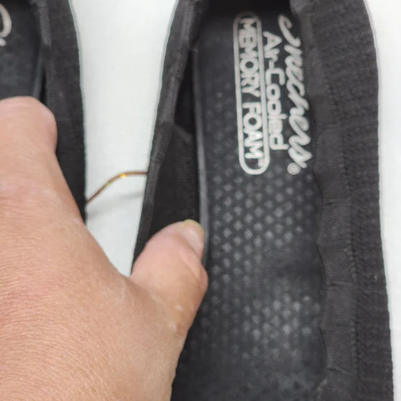 Skechers Black Women's Flats - Picture 2 of 6